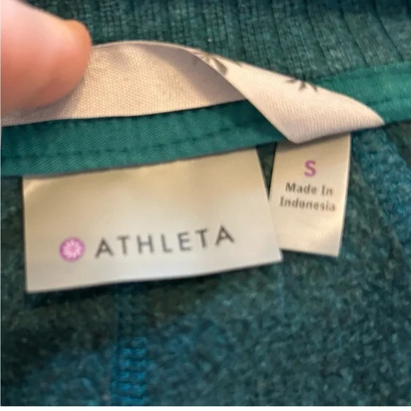 Athleta green long sleeve jacket with hood size S - Picture 7 of 7